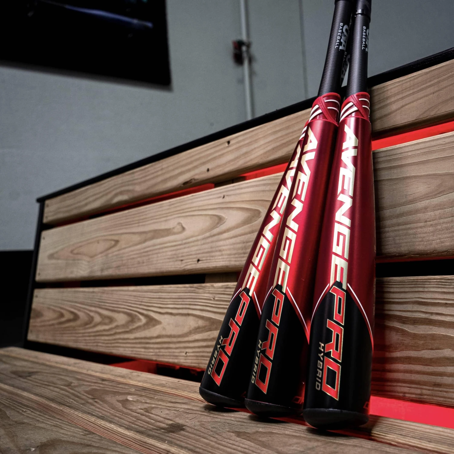 2023 Axe Avenge Pro (-10) 2 5/8" Hybrid USA Baseball Bat: L194K 2 2023 Axe Avenge Pro (-10) 2 5/8" Hybrid USA Baseball Bat: L194K - Image 2